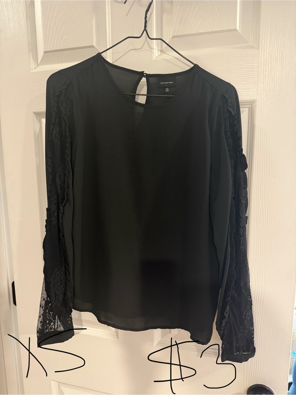 Woolrich Black Lace-Sleeve Women’s Blouse